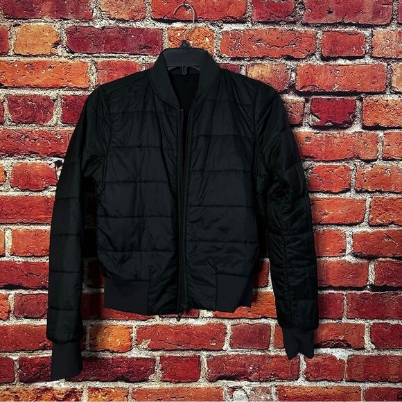 Reversible Lululemon jacket size 2 - Picture 1 of 5